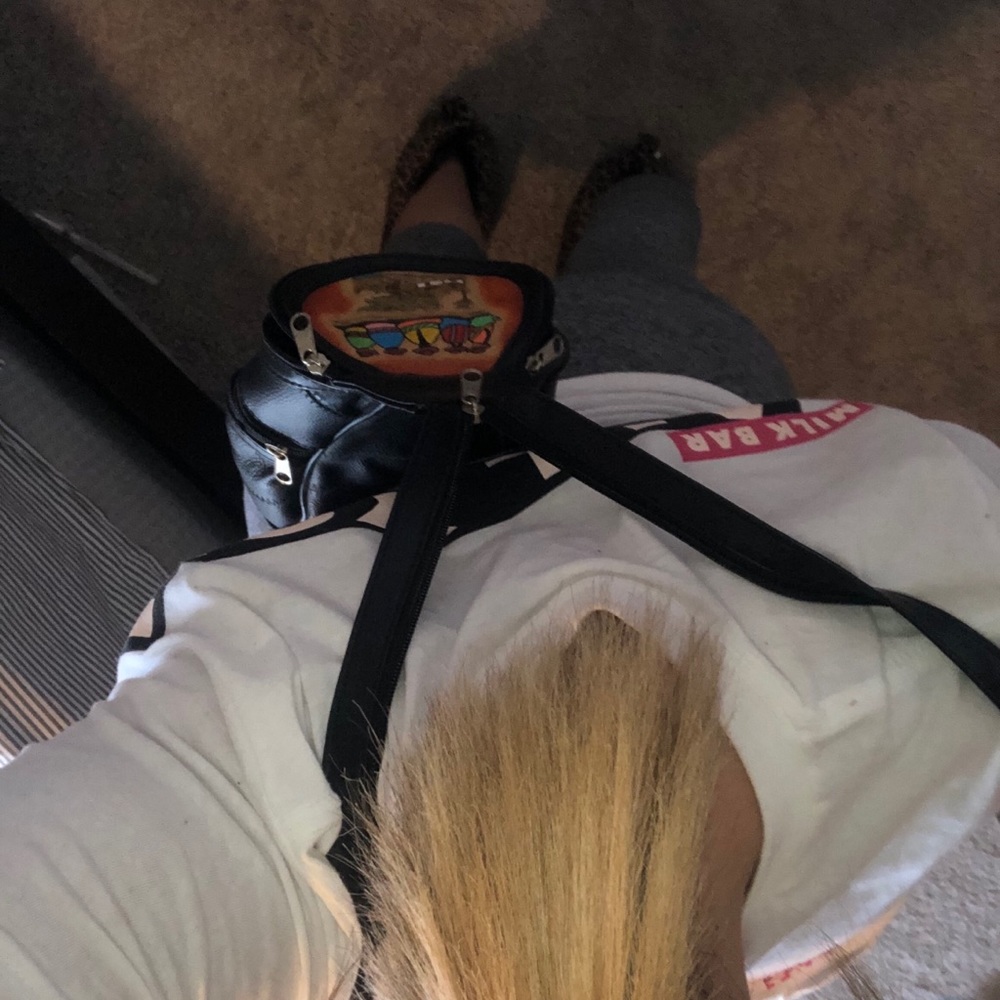 Small Leather Peruvian Backpack - Picture 7 of 7